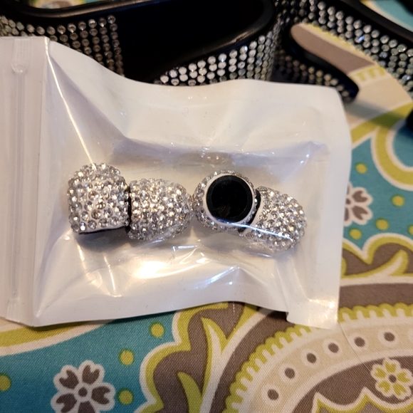 Bling Car Accessories Set - Picture 3 of 4